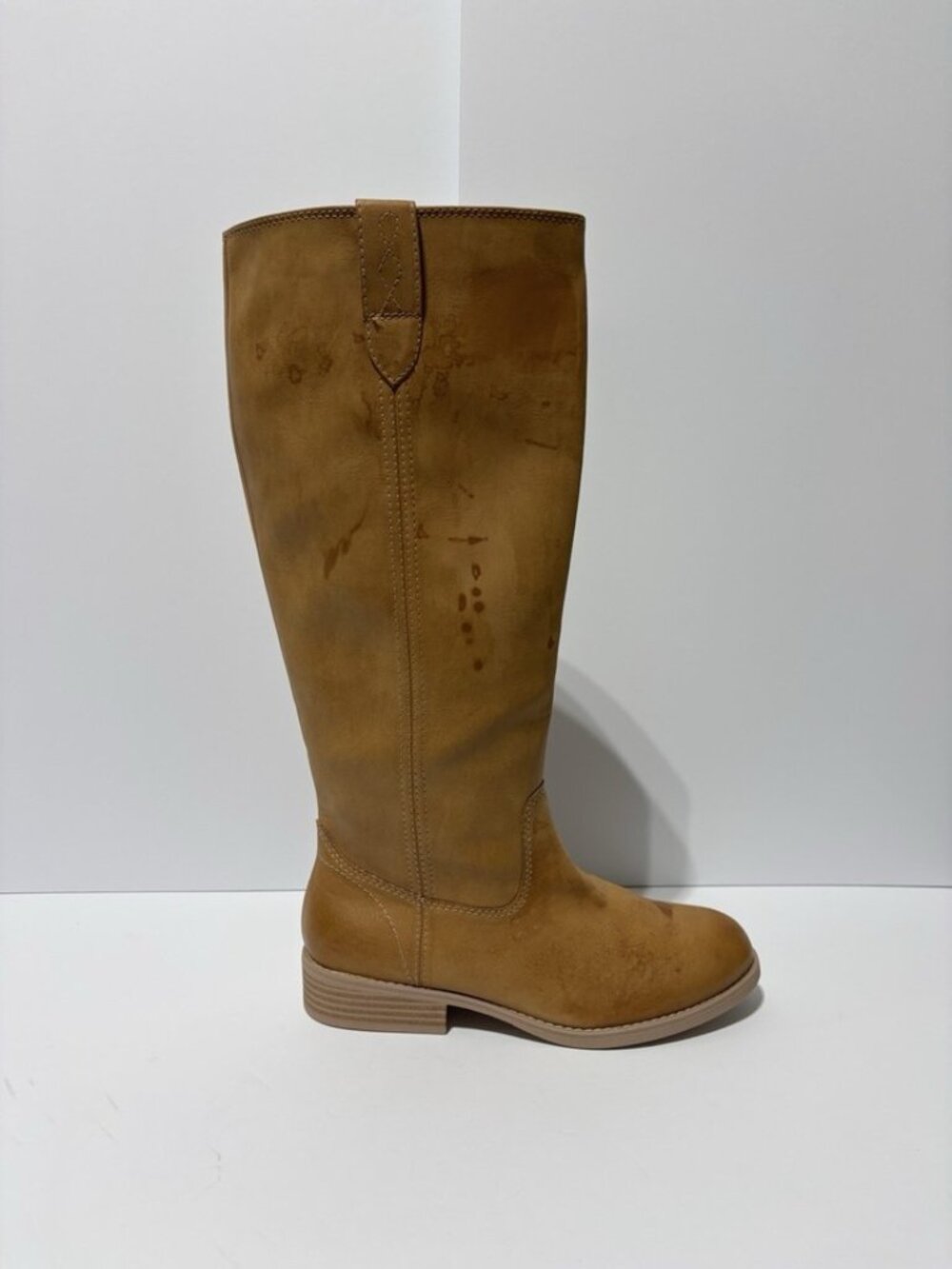 Crown Vintage Women’s Feya Light Ten Boots, Size 7.5W, Wide Calf